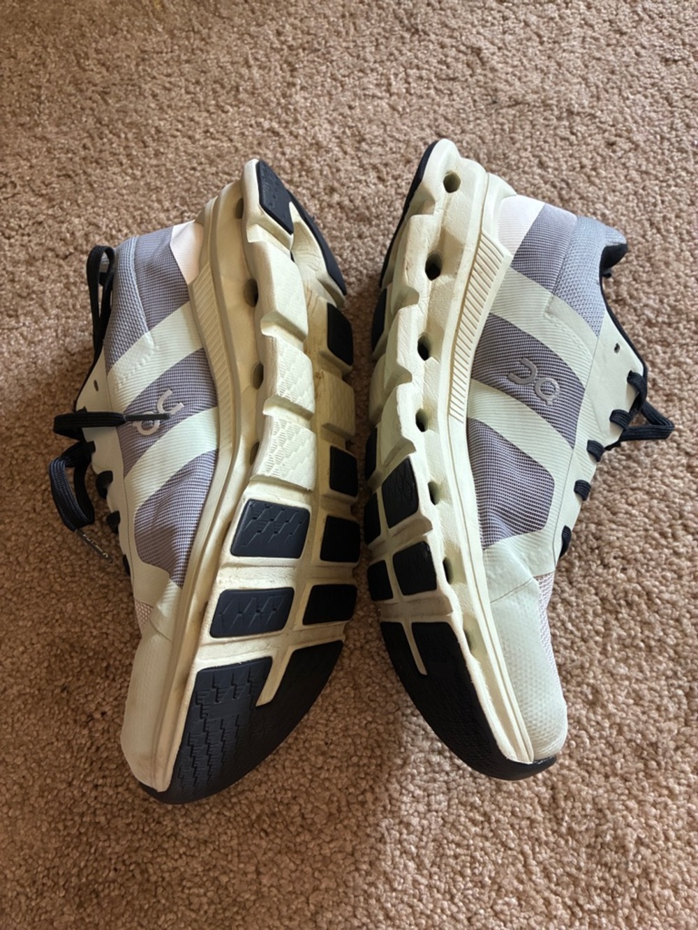 On Cloudrunner Waterproof Running Shoes Mint Green White Grey Sneakers size 8 - Picture 8 of 9